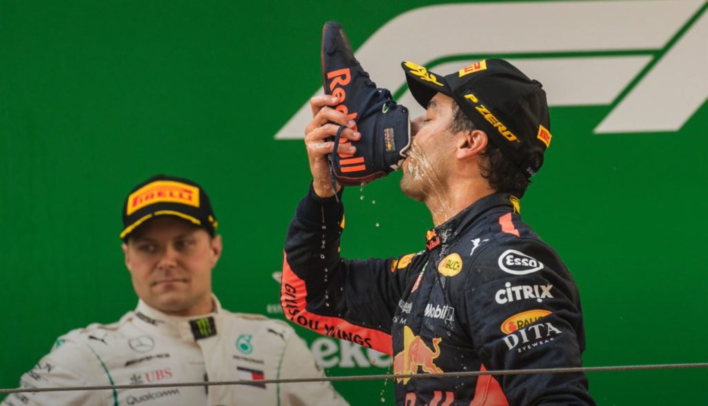Daniel Ricciardo Red bull shoey