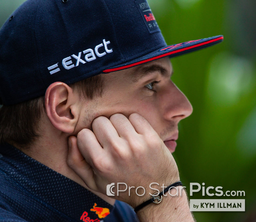 Max-Verstappen-bracelet-jewelry 