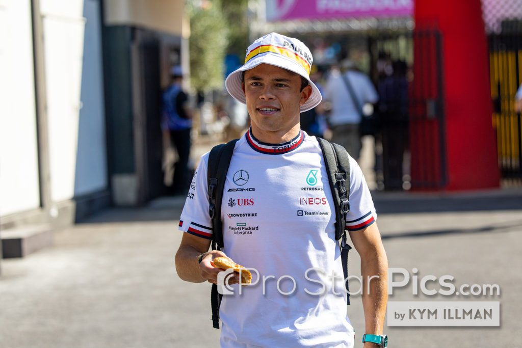 nyck-de-vries-paul-ricard-french-gp-young-drivers-test-mercedes