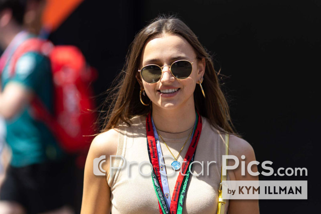 Charles Leclerc Dan Charlotte Sine