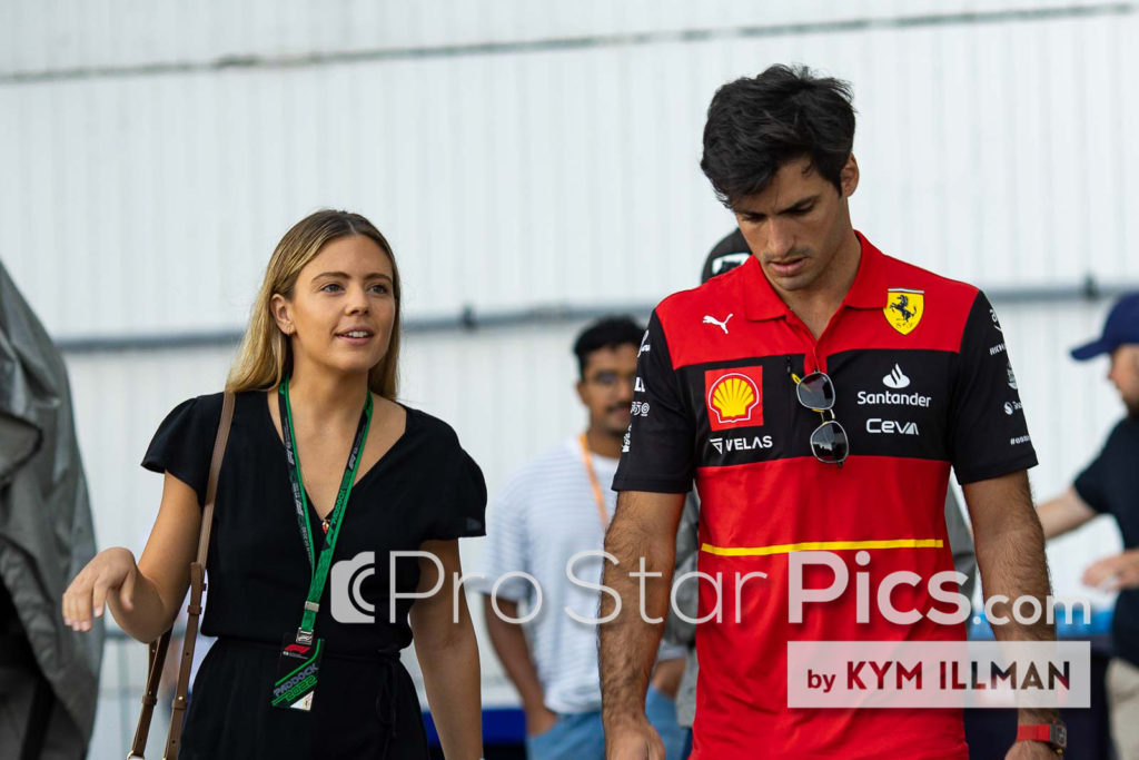 Pacar Isa Hernaez Carlos Sainz