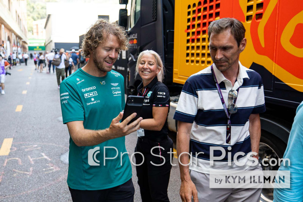 Fotobom Angela Cullen Sebastian Vettel