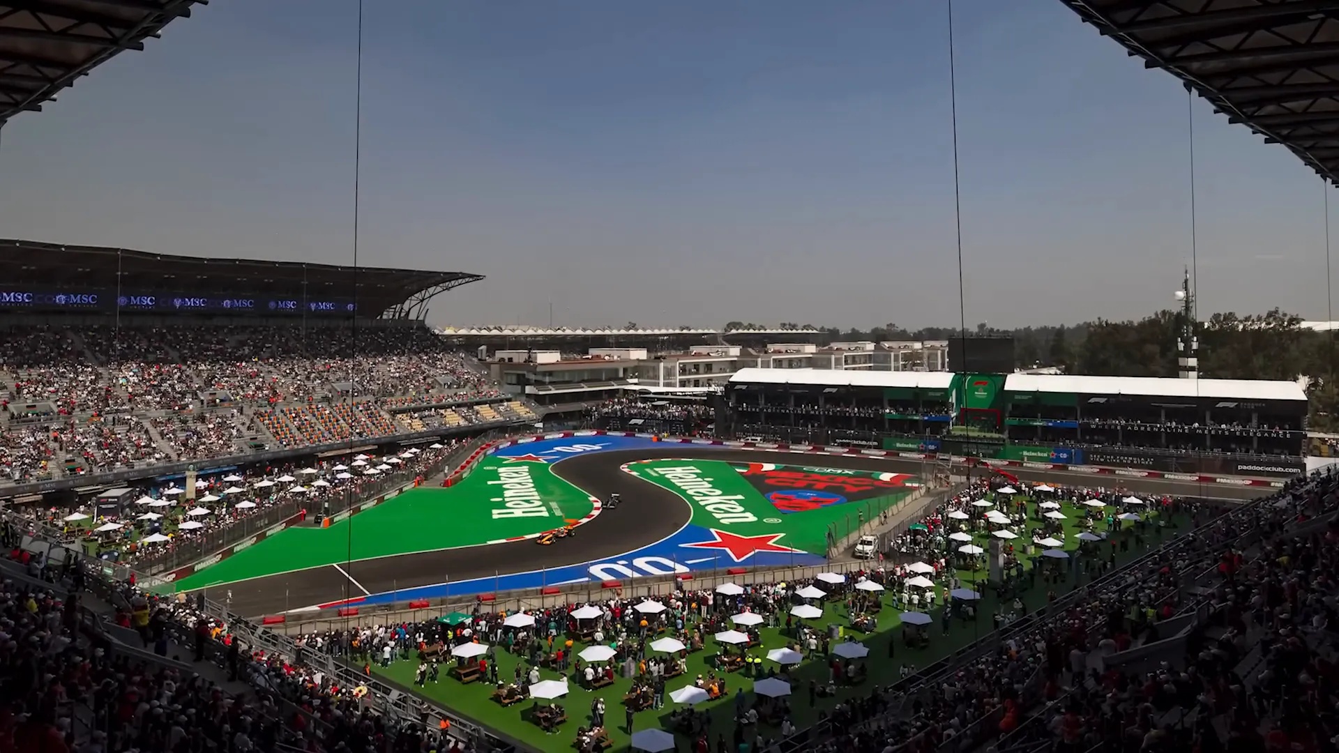 Atmosphere at Mexican GP stadium