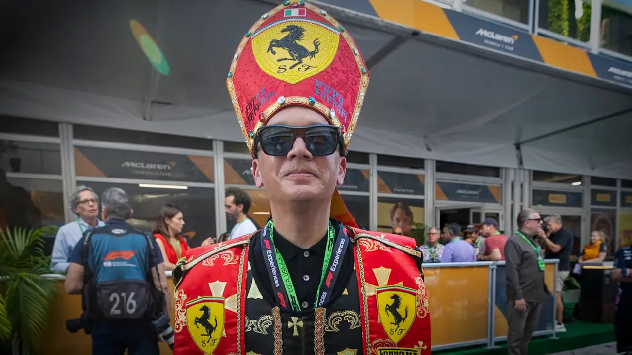 Celebrity arrivals at the Austin GP paddock
