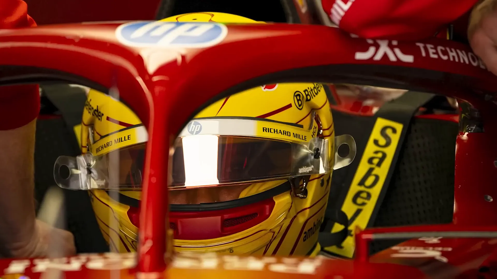Ferrari pit crew after the disqualification