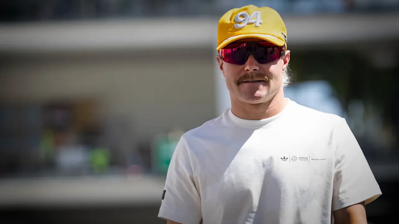 Valtteri Bottas wearing distinctive Oakley glasses in the paddock