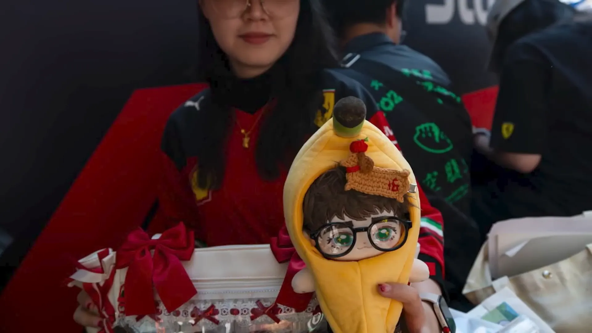 Fans exchanging merchandise
