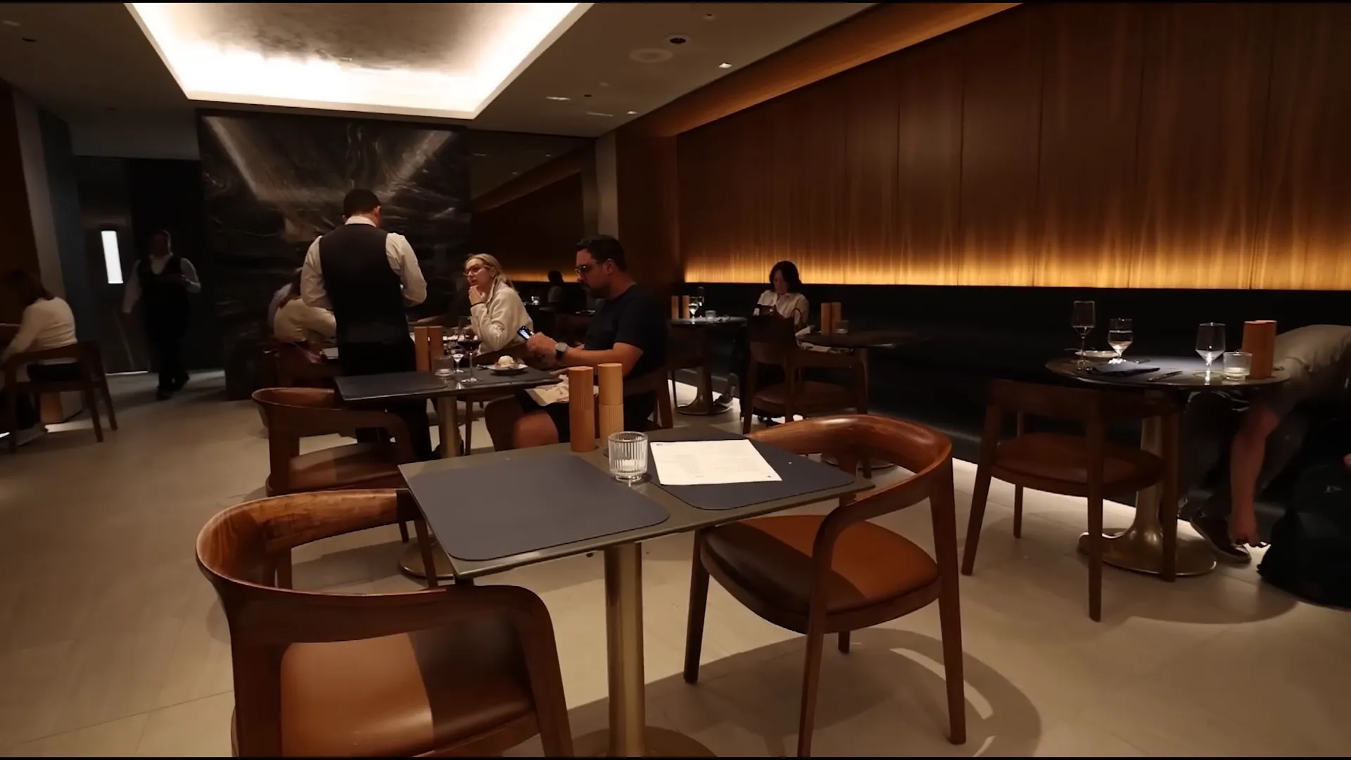 Polaris Lounge at Chicago O'Hare Airport