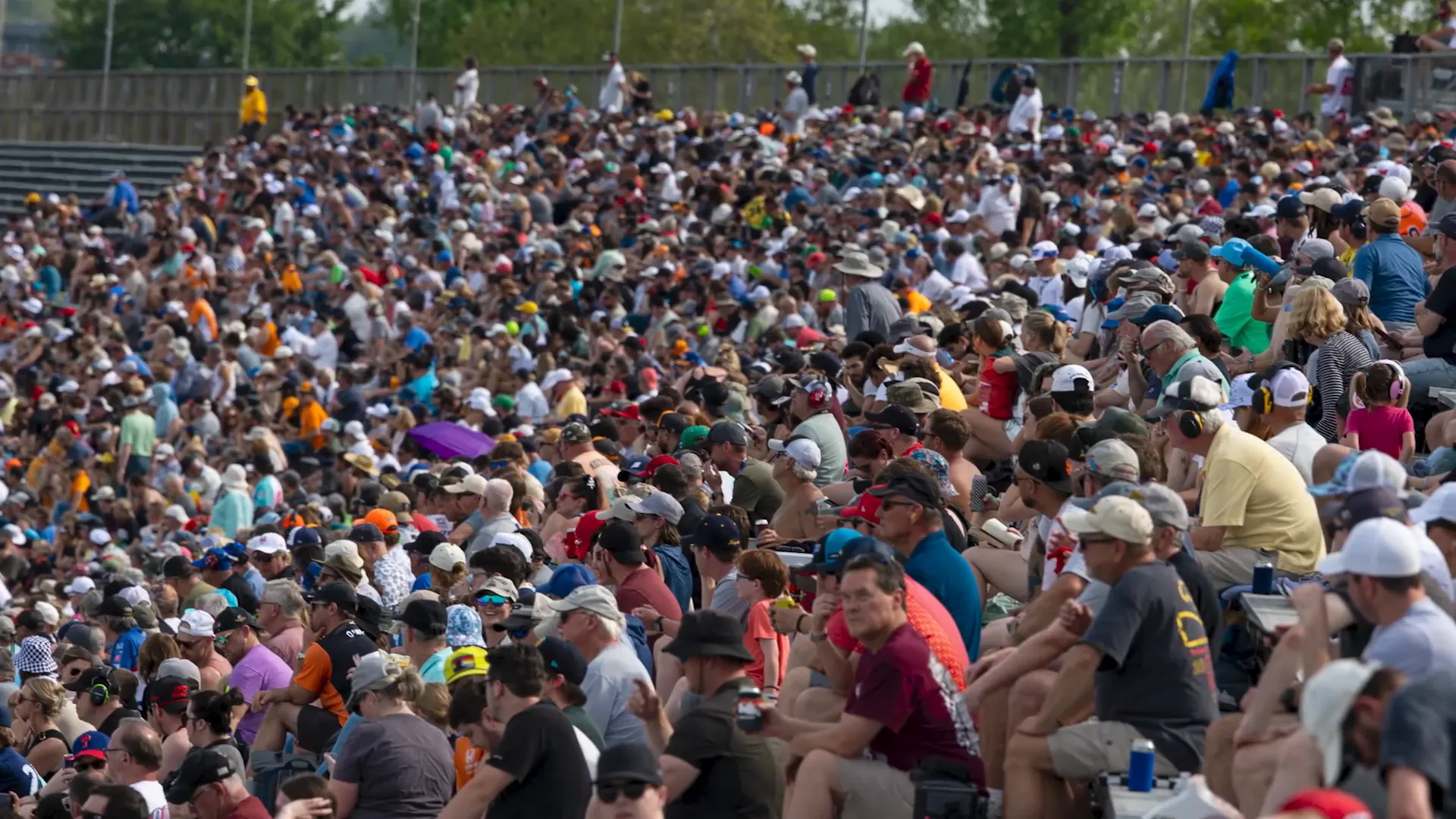 Massive crowd at the Indy 500