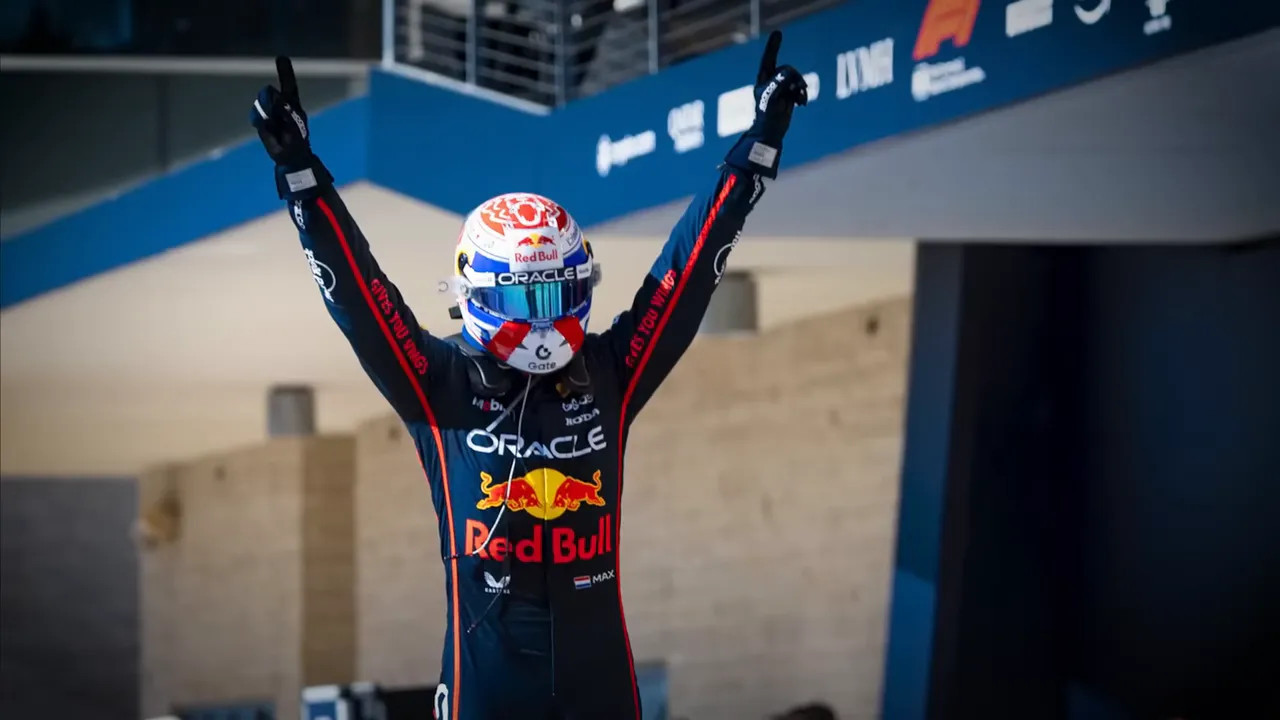 Max Verstappen driving with team around him