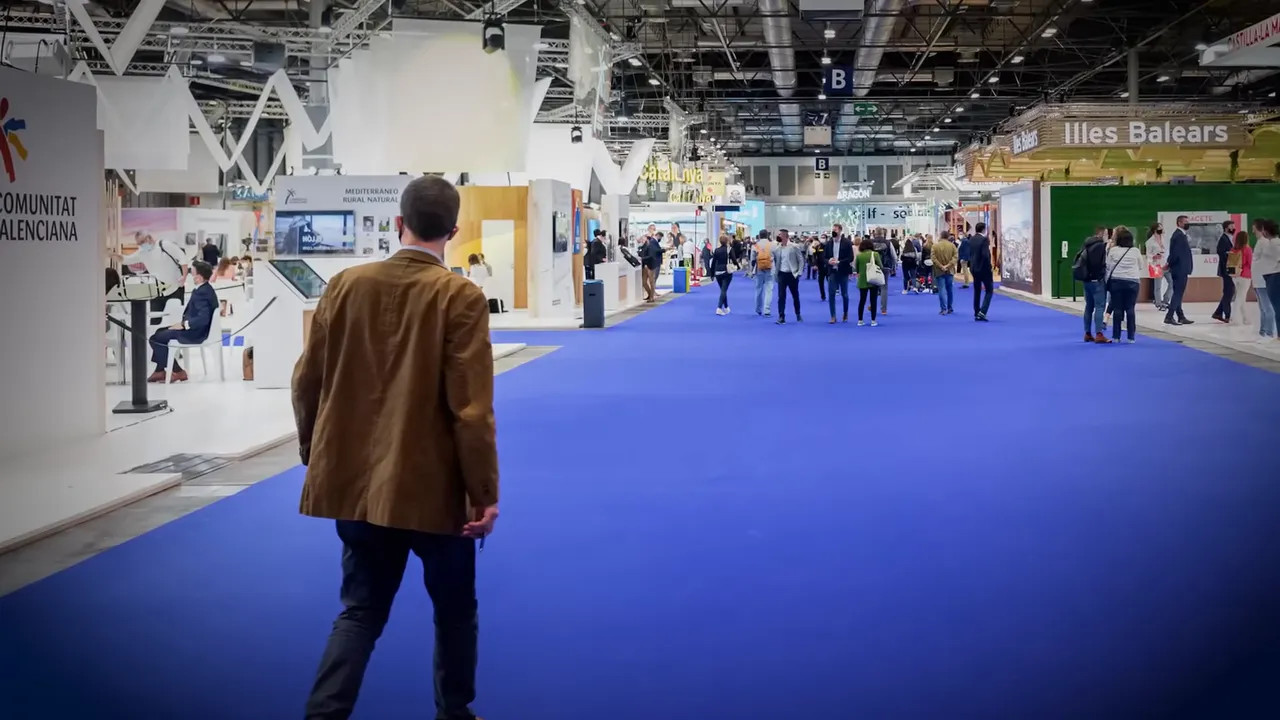 Trade fair halls and exhibition space that the circuit will wrap around