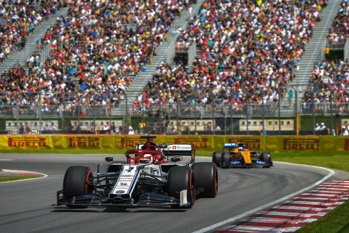 F1 Canadian Race Crowd